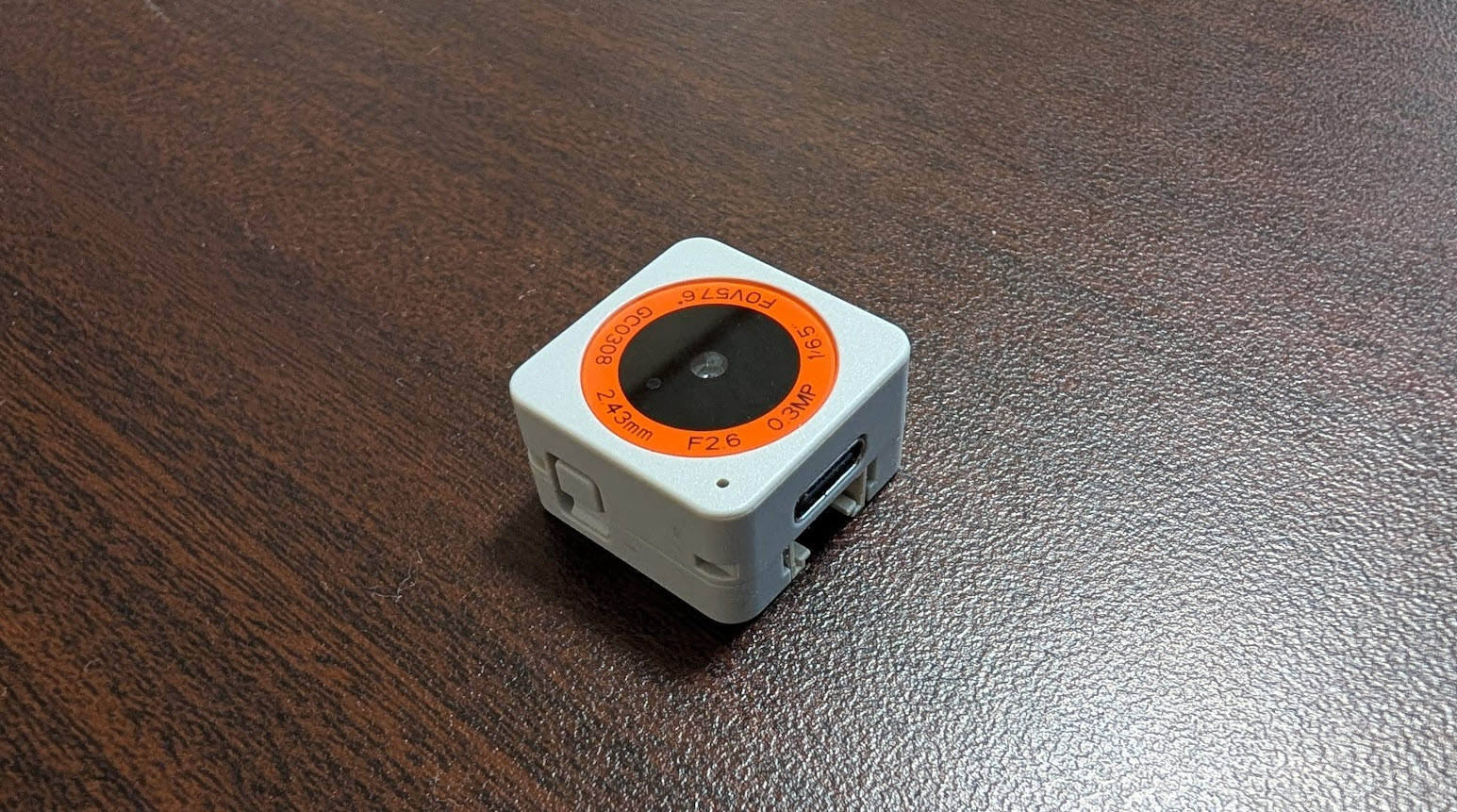 ATOMS3R カメラキット(8MB PSRAM搭載)で簡易カメラ撮影サーバーを作ったメモ のサムネイル