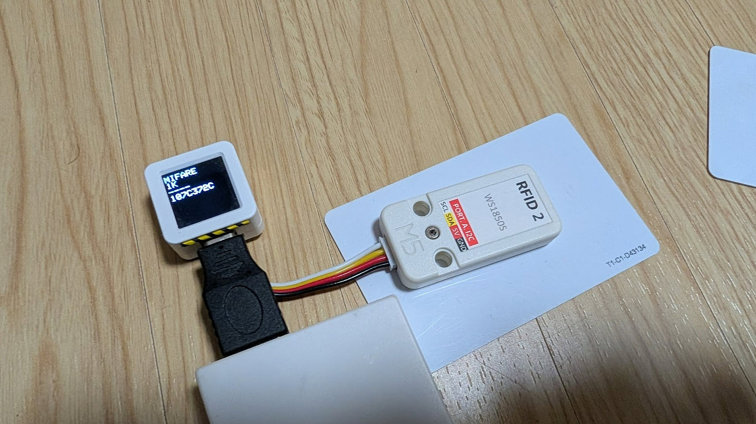 AtomS3 と Unit RFID 2 でひとまず UUID とタイプ判定を実装してみたメモ